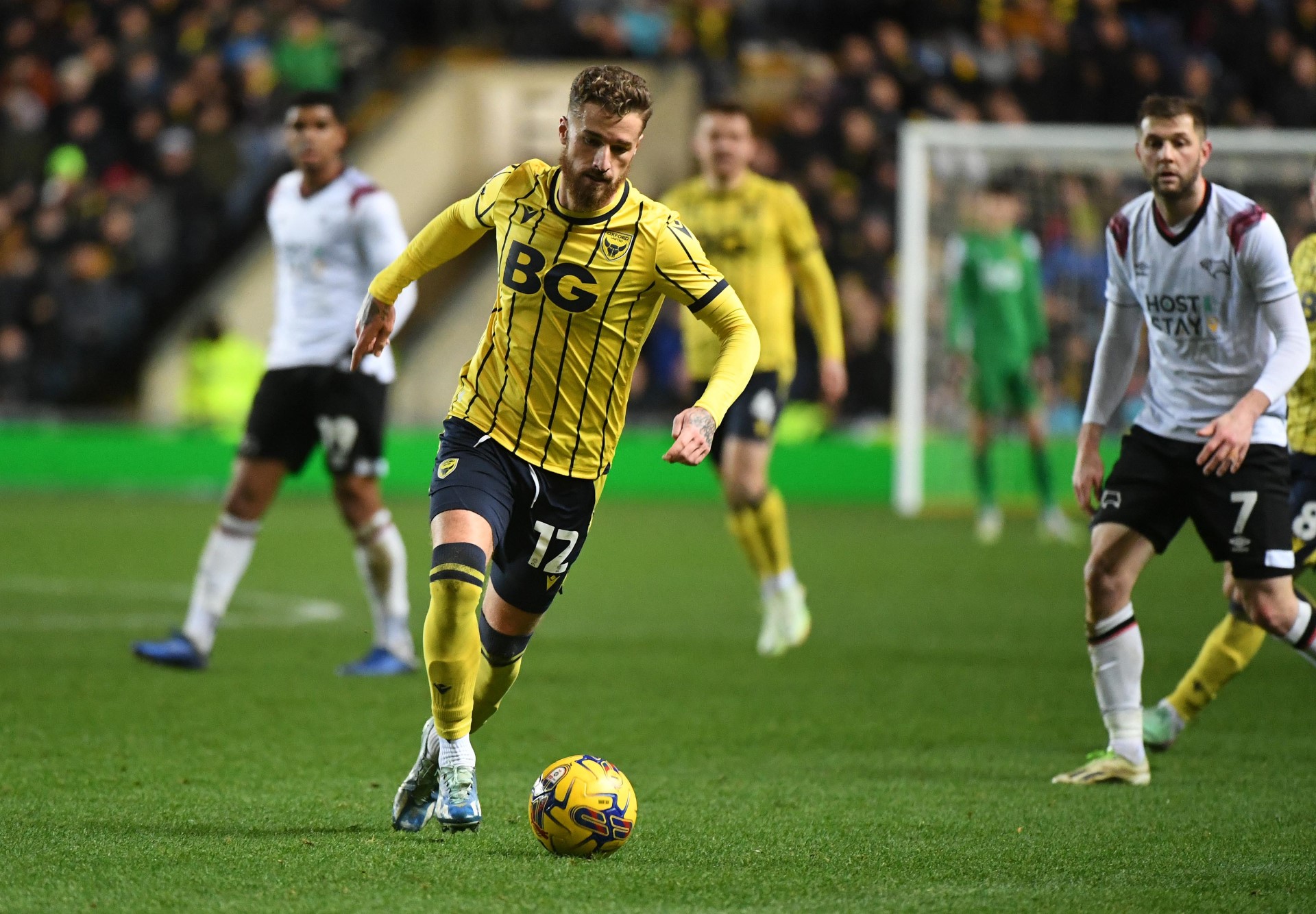 oxford-united-defender-joe-bennett-gets-scan-on-calf-injury-oxford